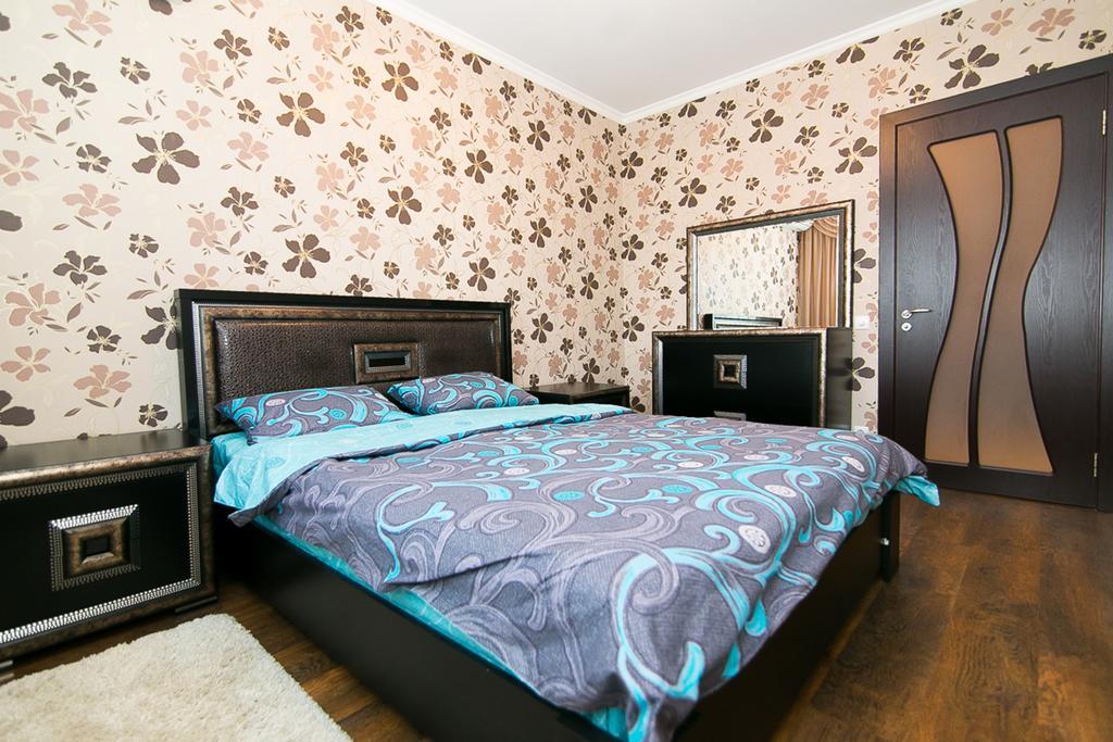 Vip Apartment On Ilinska Sumy Ngoại thất bức ảnh